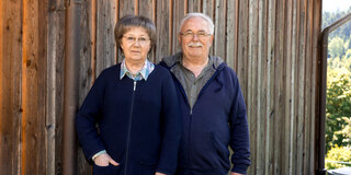 Elisabeth und Hermann Schanzer kümmern sich seit 30 Jahren um ihren halbseitig gelähmten Sohn.