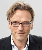 Prof. Dr. med. Philipp Henneke leitet die Sektion Pädiatrische Infektiologie und Rheumatologie am Universitätsklinikum Freiburg