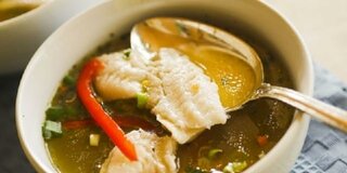 Fischsuppe mit Gemüse