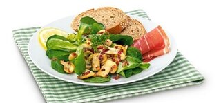 Feldsalat mit gerösteten Champignons
