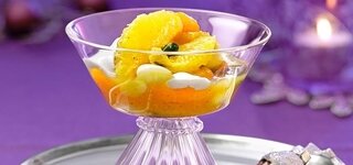 Winterfrüchte mit Zimtjoghurt