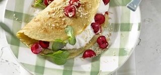 Pfannkuchen mit Kokos-Kirsch-Quark