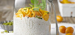 Kokos-Milchreis mit Kumquats