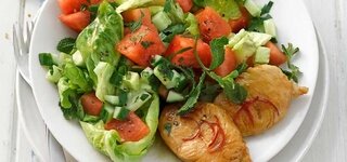 Chili-Steaks mit Melonensalat