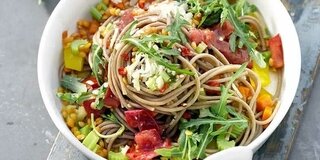 Spaghetti mit Linsen-Sugo