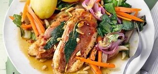 Hähnchen-Saltimbocca mit Mangold-Möhren-Gemüse