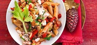 Gemüse-Pasta mit Feta