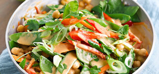 Wok-Gemüse mit Kokos-Limetten-Reis