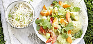 Fruchtiges Gemüse-Curry mit Kokos-Reis