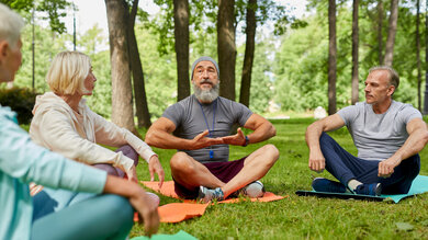 Wer an einer Beeinträchtigung der Lungenfunktion leidet, scheut sich oftmals Sport zu betreiben -  doch mit den richtigen Übungen können Patienten mehr Fitness erlangen