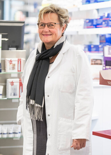 „Die Pflege muss die gestörte Hautbarriere wieder aufbauen“: Saskia Hildwein, Apothekerin aus Bad Hersfeld