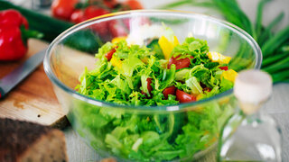 Salat in einer Schüssel