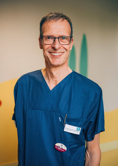 Dr. Hans-Georg Hoffmann ist Chefarzt der Klinik für Kinder- und Jugendmedizin am Mathias-Spital in Rheine.