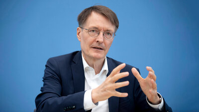 Bundesgesundheitsmininister Karl Lauterbach plant strukturelle Veränderungen im Apothekenmarkt.