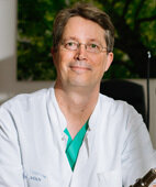 Professor Claus Cursiefen, Vizepräsident der Deutschen Ophthalmologischen Gesellschaft (DOG)