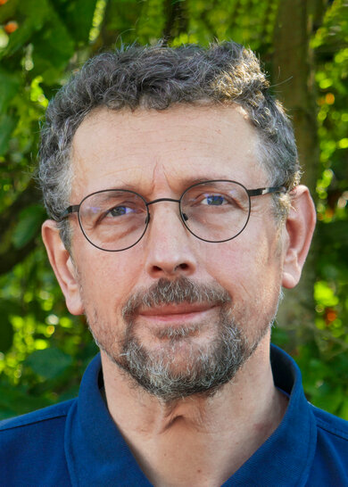 Dr. Ulrich Ott ist Psychologe an der Justus-Liebig-Universität Gießen