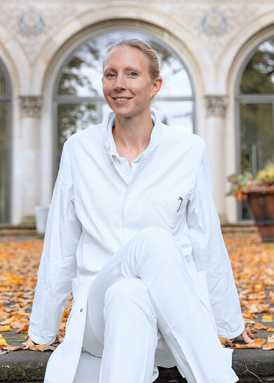 Dr. Sophia Hünnebeck, Oberärztin für Orthopädie der oberen Extremität in Berlin.