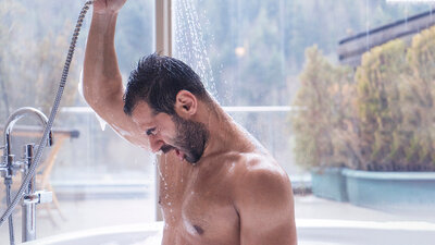 Aussagekräftige Studien darüber, ob kaltes Duschen gesund ist, gibt es bisher nicht genügend.  