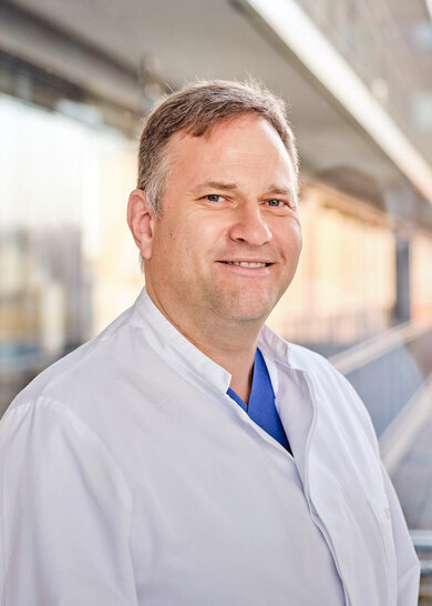 „Die Speicheldrüsen können sich nach einem Eingriff gut regenerieren“: Dr. Christoph Sproll