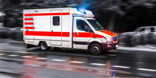 Krankenwagen mit Sirene