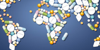 Tabletten sind in Form des afrikanischen Kontinents angeordnet.