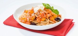Pasta mit Fenchel-Paprika-Sugo