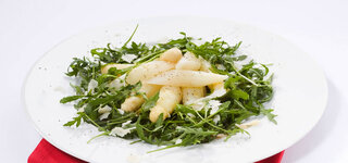 Spargel mit Rucola in Balsamico