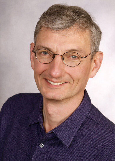 Unser Experte: Professor Dr. Pietro Nenoff