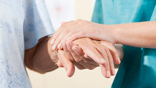 Lungenkrebs Symptome Verlauf Therapie Apotheken Umschau