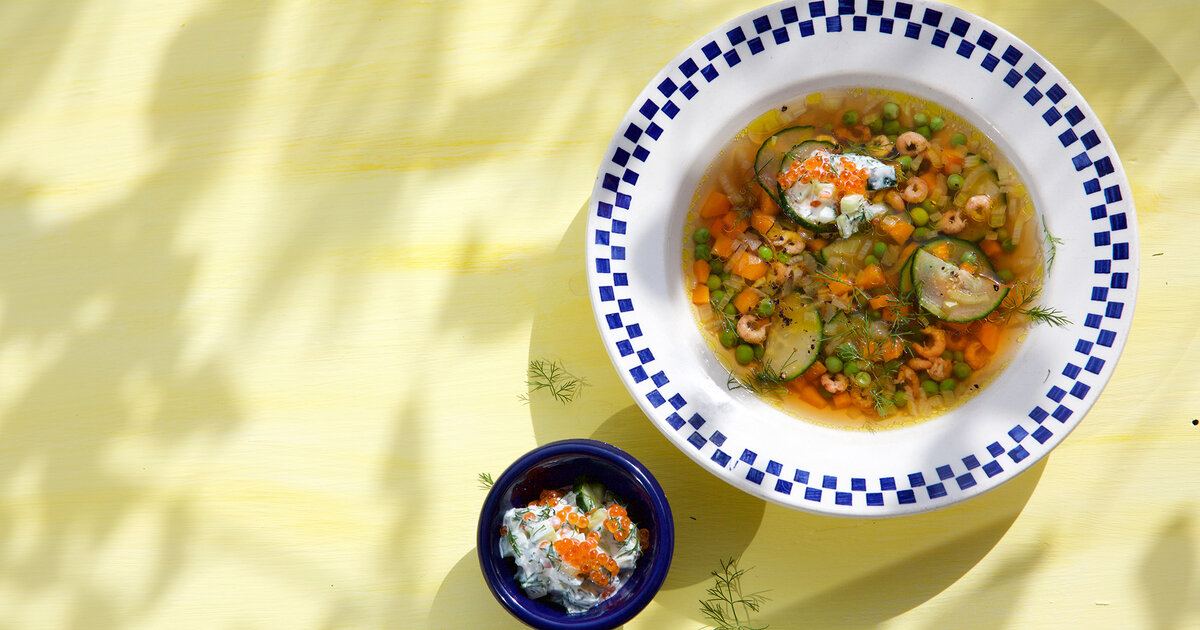Gemüse-Krabben-Suppe mit Gurken-Dip | Apotheken Umschau